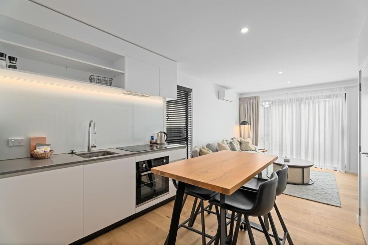 Alps And Lake Retreat Wanaka Albert Town Ngoại thất bức ảnh