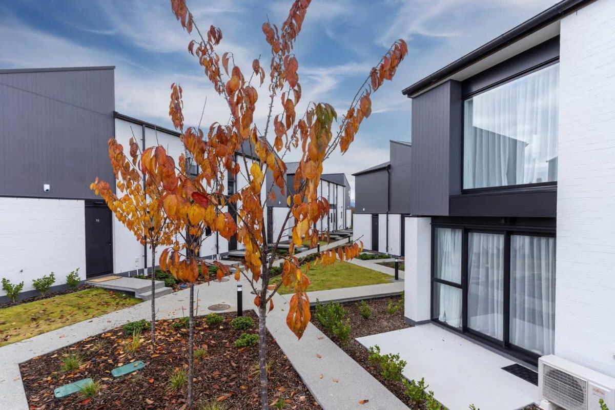 Alps And Lake Retreat Wanaka Albert Town Ngoại thất bức ảnh